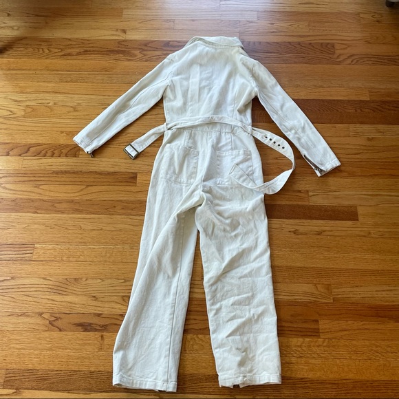 Choosy off white ivory zip up long sleeve jumpsuit with belt - Picture 3 of 4